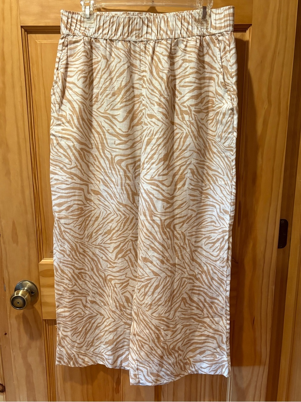 Nicole Miller Zebra Print 100% Linen Wide Leg
Pants women’s L NWT